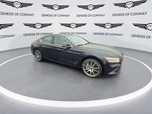 Used 2026 Genesis G70 2.5T Prestige RWD image 2