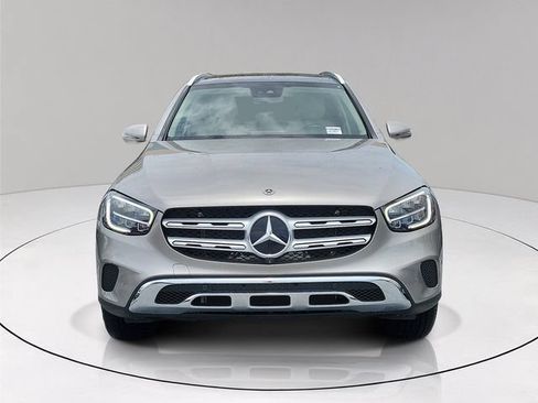 Used 2022 Mercedes-Benz GLC 300 image 2