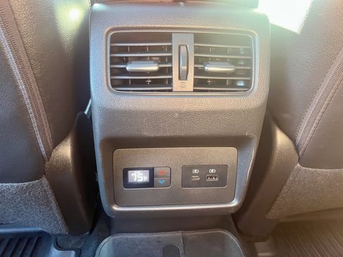 Used 2021 Nissan Rogue SL image 27