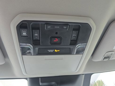 Used 2022 Toyota Tundra Limited image 36