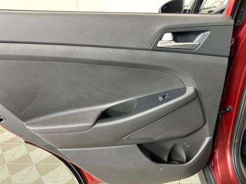 Used 2020 Hyundai Tucson Value FWD image 16
