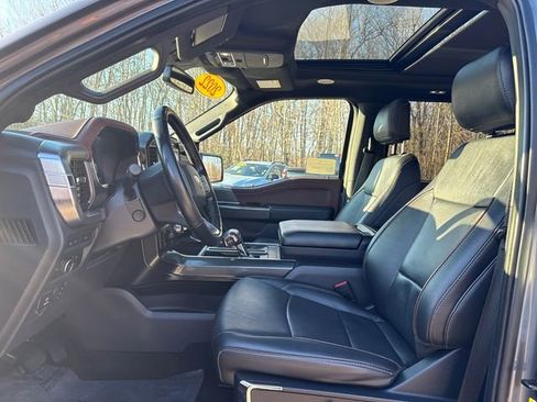 Used 2022 Ford F150 Lariat w/ Equipment Group 502A High image 36