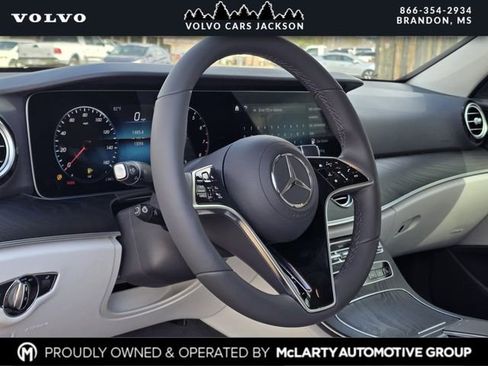 Used 2023 Mercedes-Benz E 350 Sedan image 26