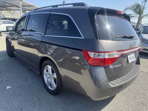Used 2012 Honda Odyssey Touring image 3