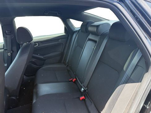 Used 2025 Honda Civic Sport image 11