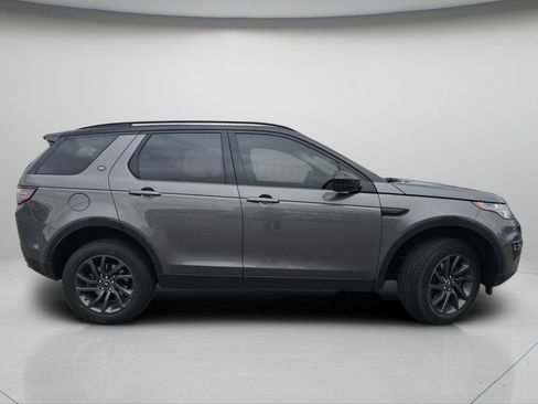 Used 2018 Land Rover Discovery Sport HSE image 24