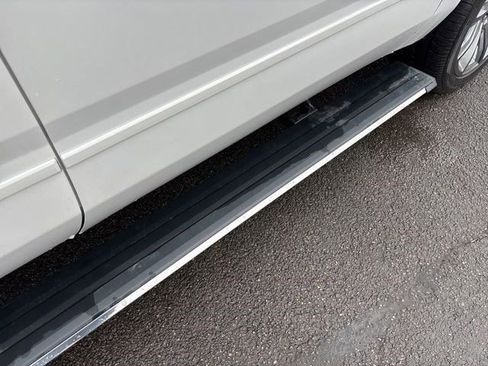 Used 2018 Chevrolet Tahoe Premier image 48