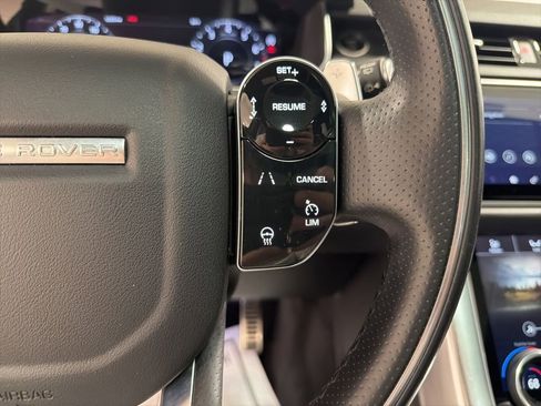 Used 2019 Land Rover Range Rover Sport SE AWD/4WD image 13