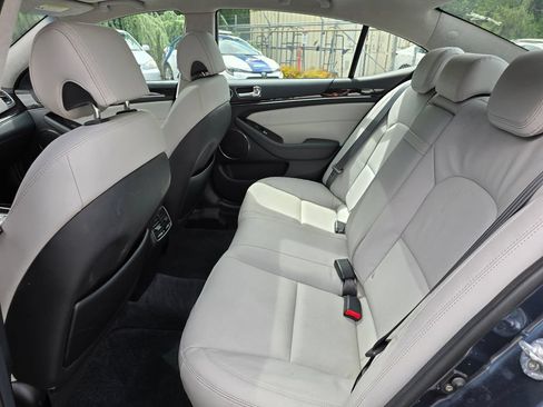 Used 2015 Kia Cadenza Limited FWD image 10