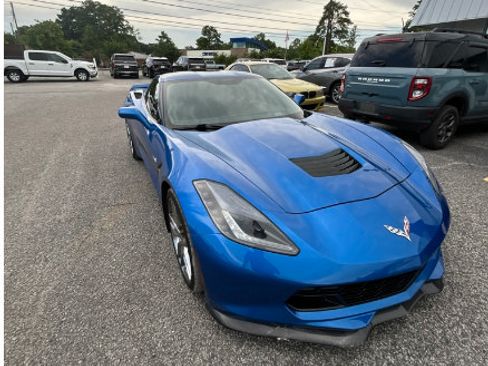 Used 2015 Chevrolet Corvette Stingray Coupe w/ 2LT Preferred Equipment Group RWD image 1