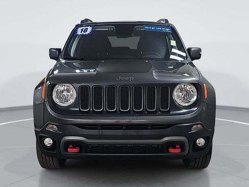 Used 2018 Jeep Renegade Trailhawk w/ UConnect 8.4 Nav Group image 10