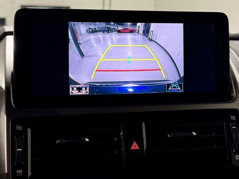 Used 2022 Lexus GX 460 Premium w/ Premium Plus Package image 5