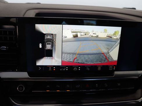 Certified 2024 Chevrolet Silverado 1500 LTZ w/ Z71 Off-Road Package image 15