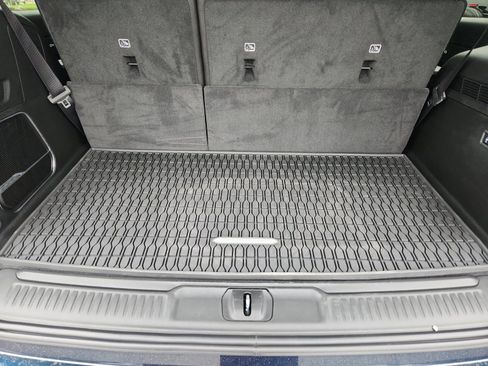 New 2026 Jeep Grand Wagoneer 4WD image 25
