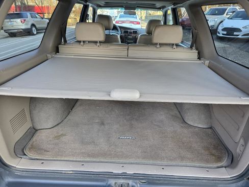 Used 2000 Toyota 4Runner Limited image 37