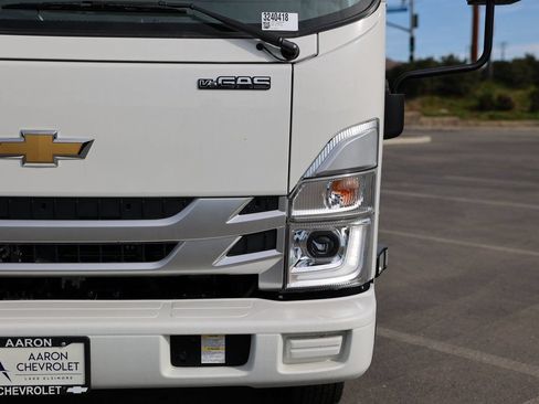 New 2024 Chevrolet Low Cab Forward RWD image 5