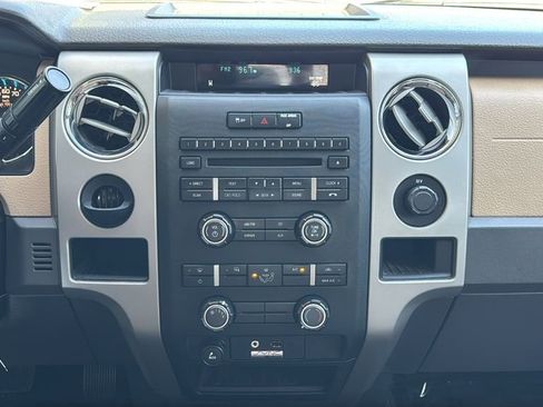Used 2011 Ford F150 XLT w/ XLT Chrome Pkg RWD image 12
