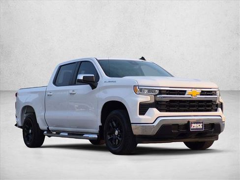 Used 2024 Chevrolet Silverado 1500 LT RWD image 3