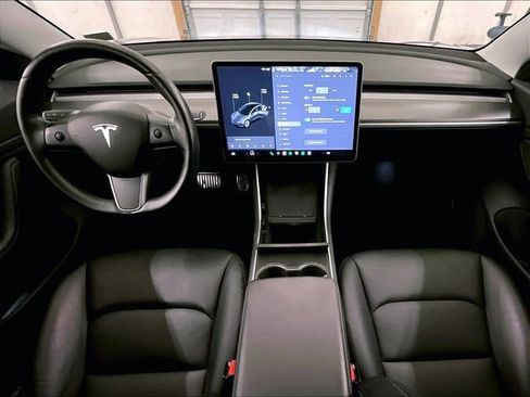Used 2018 Tesla Model 3 Long Range RWD image 14