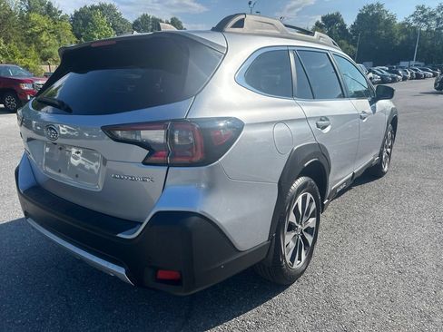 Used 2025 Subaru Outback Limited w/ Popular Package #2 AWD/4WD image 5