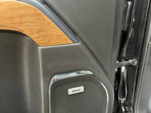 Used 2019 Chevrolet Silverado 2500 LTZ w/ Duramax Plus Package image 19