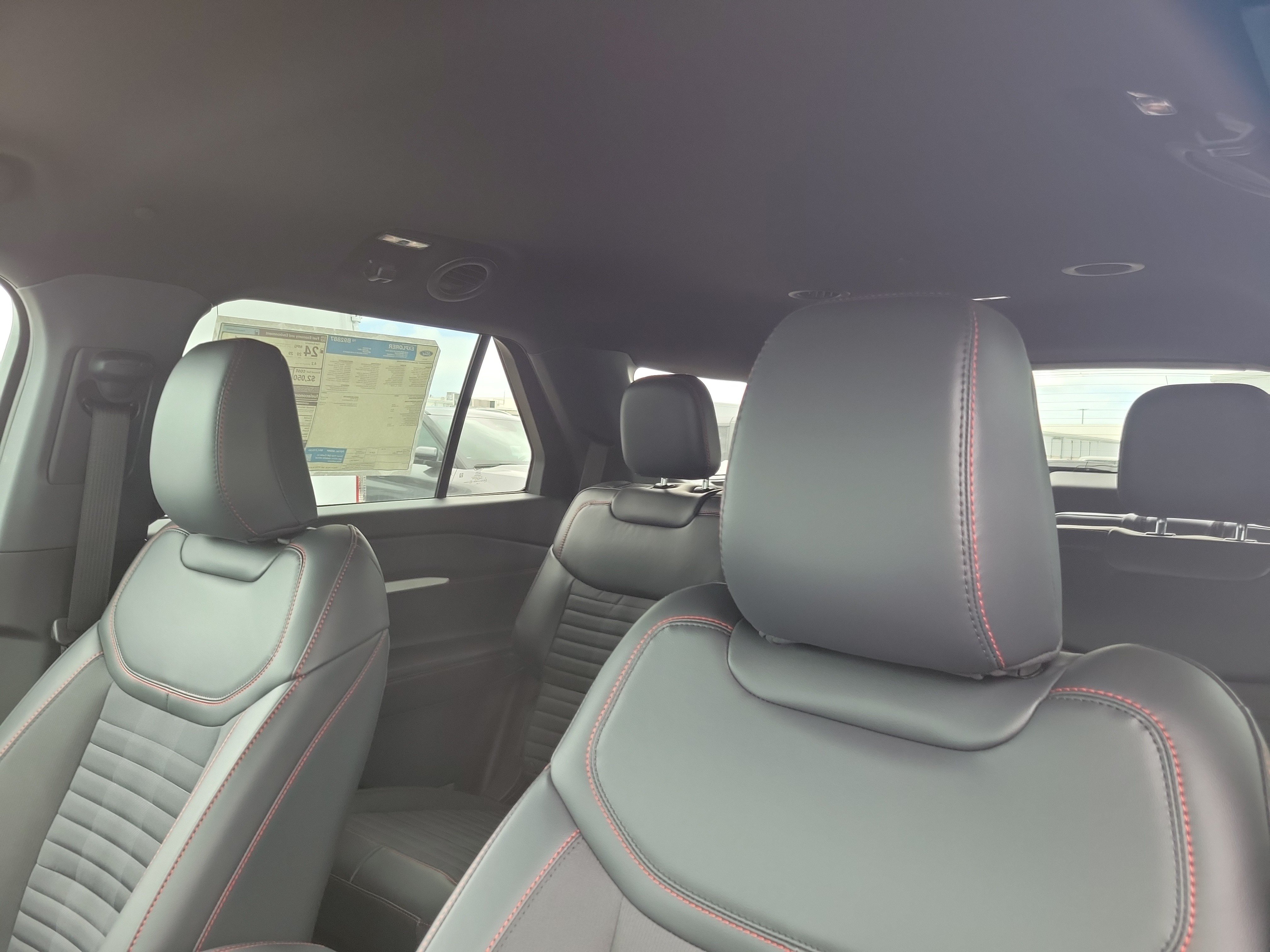 New 2026 Ford Explorer ST-Line w/ ST-Line Street Pack RWD image 18
