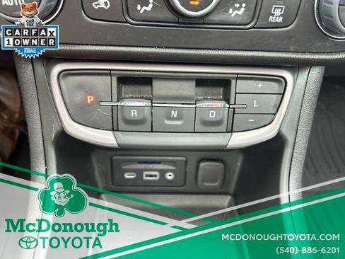 Used 2023 GMC Terrain AT4 w/ LPO, Floor Liner Package AWD/4WD image 17