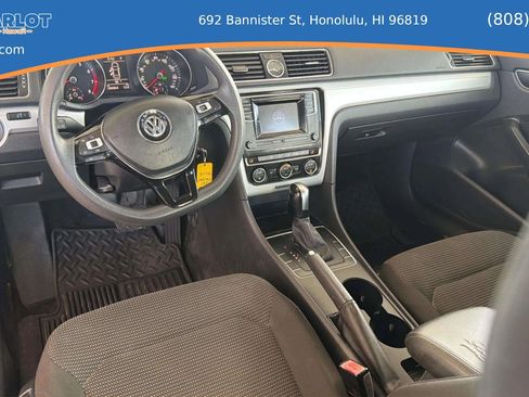 Used 2016 Volkswagen Passat 1.8T S FWD image 16