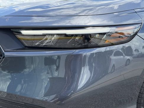 Used 2025 Honda Accord LX image 10