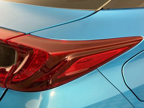 Used 2021 Toyota Prius Prime Limited image 50