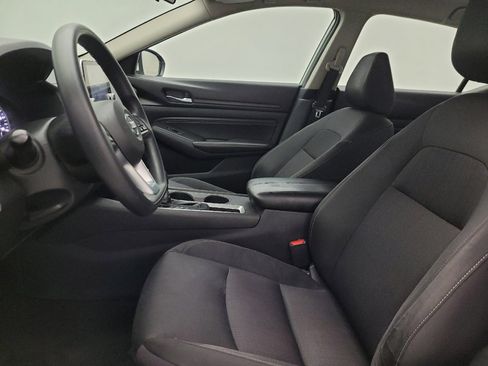 Used 2019 Nissan Altima 2.5 S FWD image 17