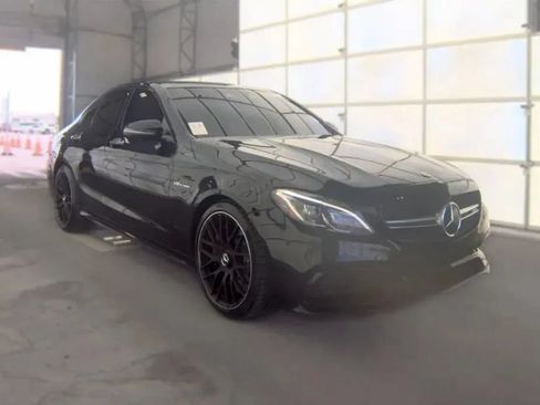 Used 2017 Mercedes-Benz C 63 AMG S image 2