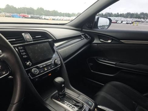 Used 2019 Honda Civic EX image 5