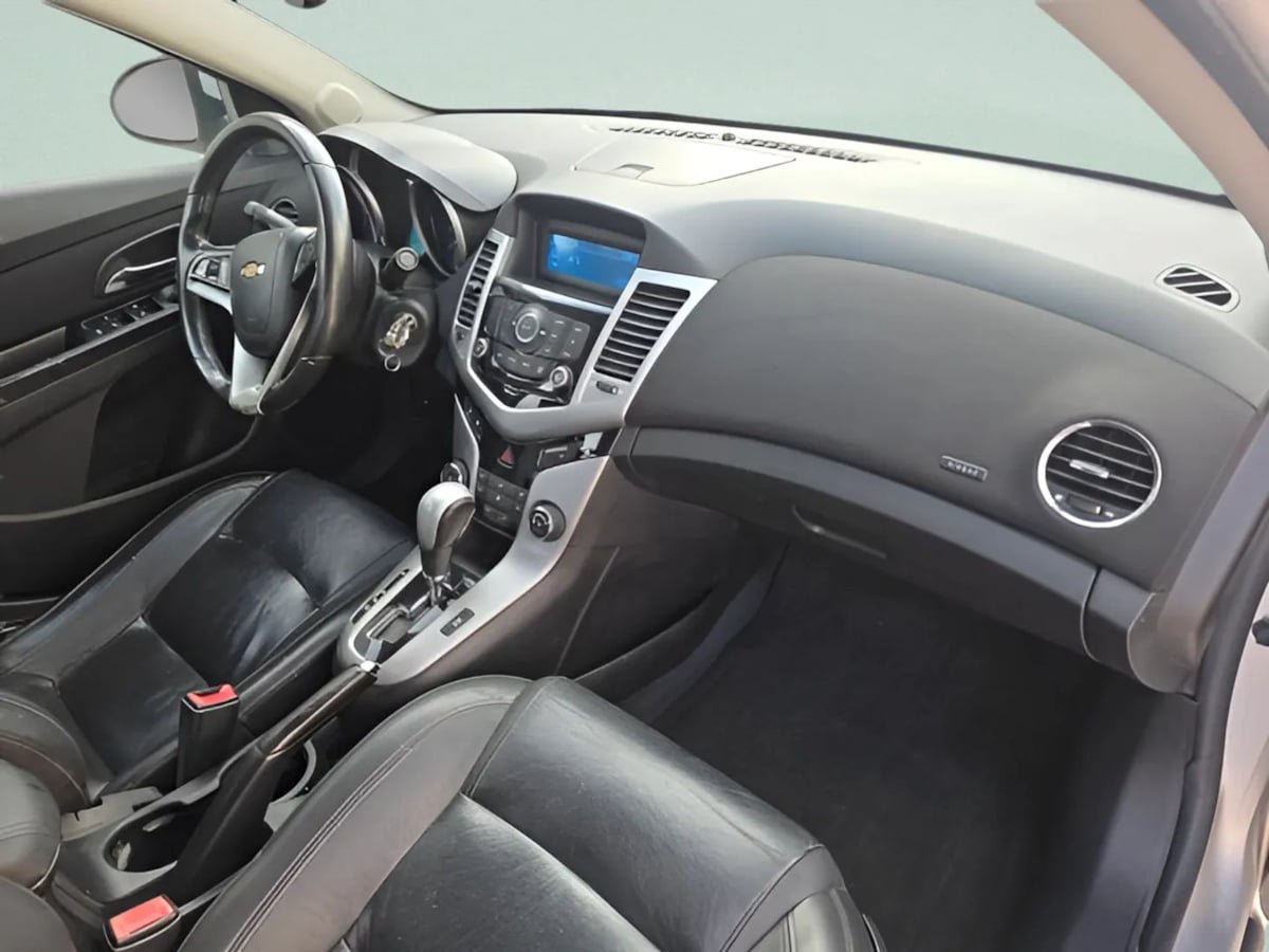Used 2012 Chevrolet Cruze LT FWD image 24