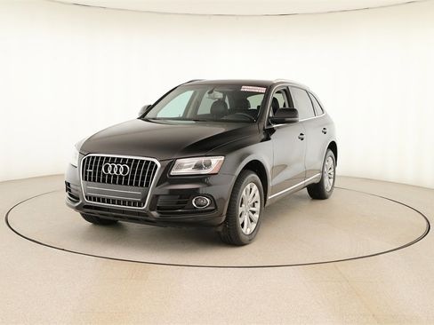 Used 2015 Audi Q5 2.0T Premium Plus w/ Technology Package image 12