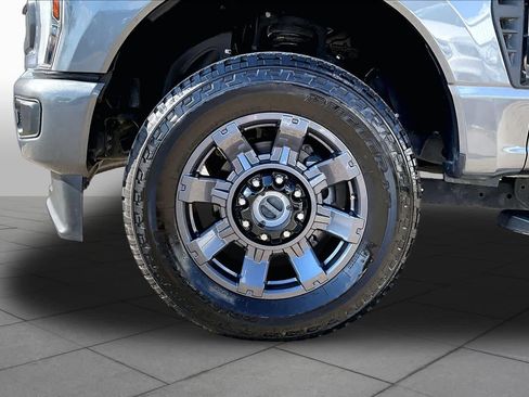 Used 2024 Ford F250 Lariat w/ Sport Appearance Package AWD/4WD image 10