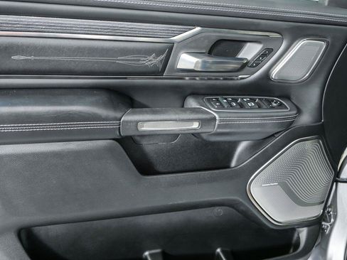 Used 2019 RAM 1500 Limited AWD/4WD image 6