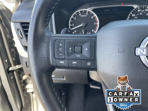 Certified 2025 Nissan Rogue SV AWD/4WD image 28
