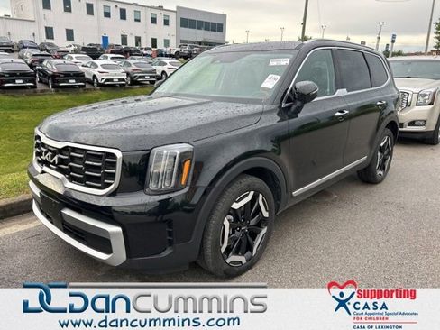 Used 2025 Kia Telluride S FWD image 1