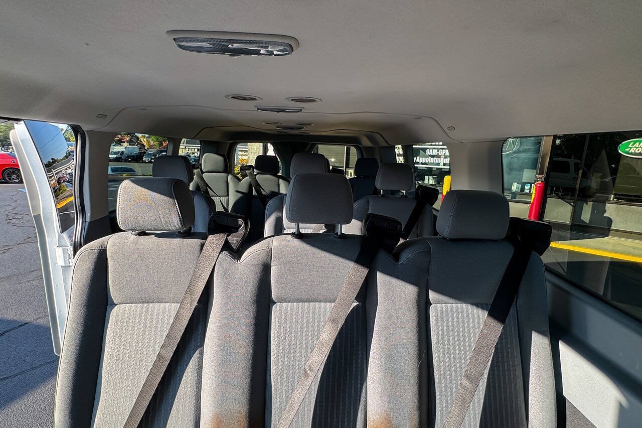 Used 2016 Ford Transit 350 XL RWD image 17