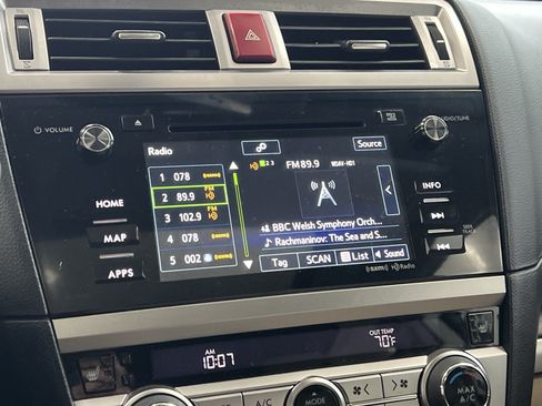 Used 2017 Subaru Outback 2.5i Limited AWD/4WD image 25