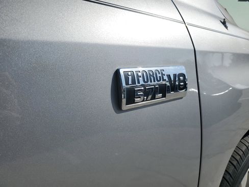 Used 2014 Toyota Tundra Limited w/ Limited Premium Package image 30