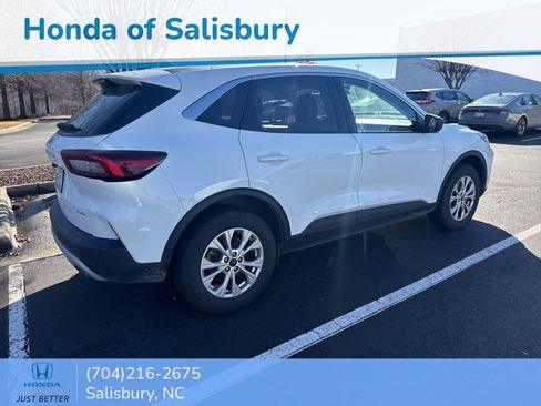 Used 2024 Ford Escape Active image 5