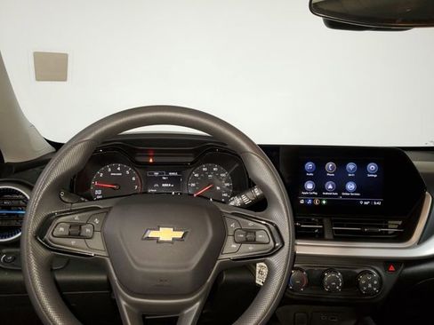 Used 2024 Chevrolet Trax LS w/ Driver Confidence Package image 12
