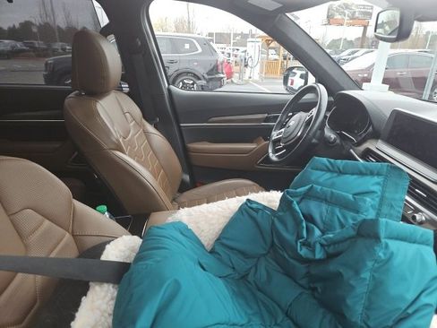 Certified 2020 Kia Telluride SX w/ SX Prestige Package image 6