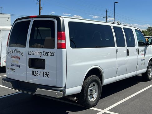 Used 2016 Chevrolet Express 3500 LT w/ LT Preferred Equipment Group RWD image 2