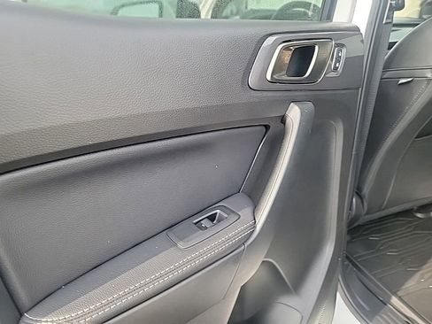 Used 2023 Ford Ranger Lariat w/ FX4 Off-Road Package image 27