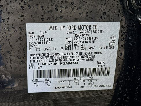 Used 2024 Ford Explorer XLT w/ Equipment Group 202A image 12