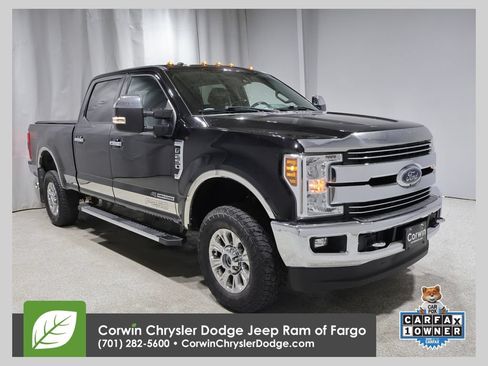 Used 2018 Ford F250 Lariat w/ Lariat Ultimate Package AWD/4WD image 1