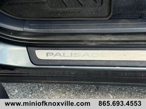 Used 2022 Hyundai Palisade Limited AWD/4WD image 12